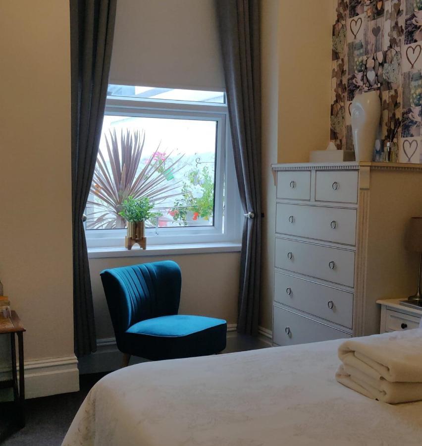 Hotel The Rosedene Llandudno Esterno foto